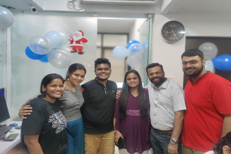Hire Glocal House of Recruitment Solutions in Mumbai - Mumbai Ads